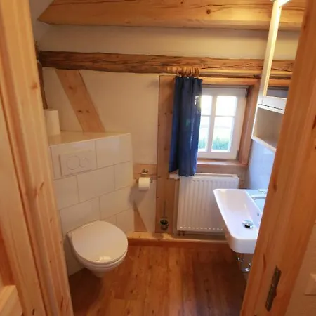 Oberlausitzer Mit Sauna -gebirgshaeusl Oybin- Zittauer Gebirge