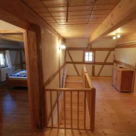 Oberlausitzer Gebirgshaeusl * Kurort Oybin