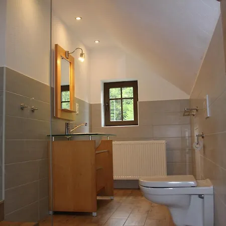Oberlausitzer Mit Sauna -gebirgshaeusl Oybin- Zittauer Gebirge Tatil Evi Kurort Oybin