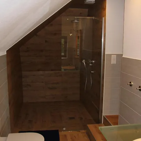 Oberlausitzer Mit Sauna -gebirgshaeusl Oybin- Zittauer Gebirge * Kurort Oybin