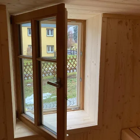 Tatil Evi Oberlausitzer Mit Sauna -gebirgshaeusl Oybin- Zittauer Gebirge *