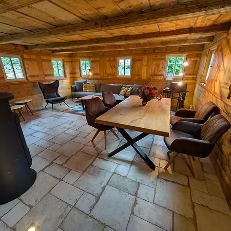 Oberlausitzer Ferienhaus mit Sauna -Gebirgshäusl Oybin- Zittauer Gebirge Ferienhaus