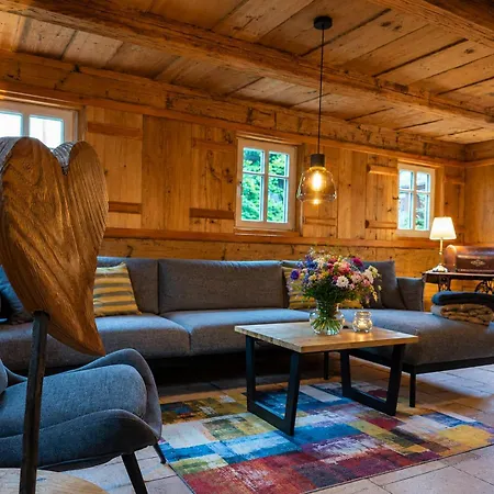 Сasa de vacaciones Oberlausitzer Mit Sauna -gebirgshaeusl Oybin- Zittauer Gebirge Kurort Oybin