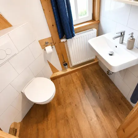 Oberlausitzer Mit Sauna -gebirgshaeusl Oybin- Zittauer Gebirge