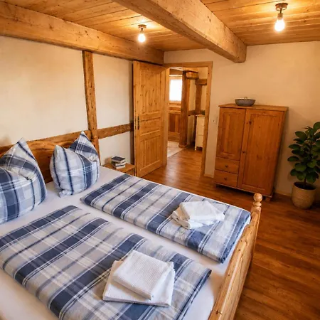 Oberlausitzer Mit Sauna -gebirgshaeusl Oybin- Zittauer Gebirge Kurort Oybin