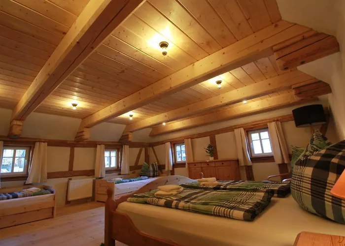 Oberlausitzer Gebirgshaeusl بيت للعطل كورورت أوبين